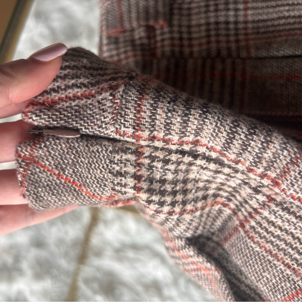 Brown Pleated Tweed plaid mini skirt with belt loops size XS - Picture 4 of 8